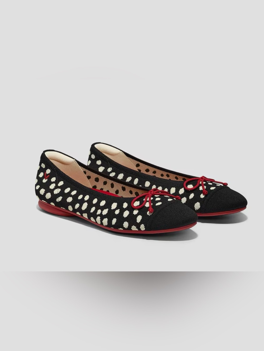 Vivaia Tiana almond-toe bow flats size 39
